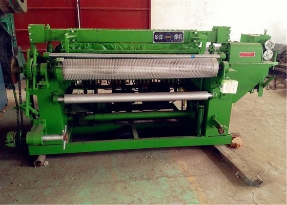 0.6mm 2.2mm Panel Mesh Welding Machine , Wire Mesh Roll Welding Machine