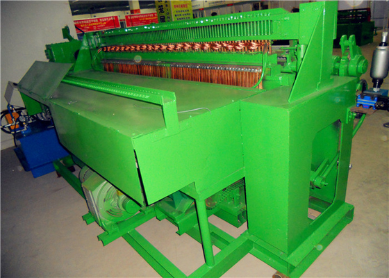 4.0kw 1200mm Welded Wire Mesh Machine , Construction Mesh Welding Machine