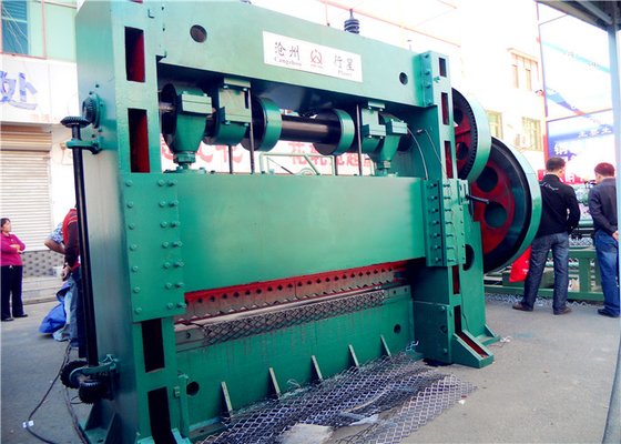Aluminum Plate Material Expanded Metal Machine 2500mm 15T for hardware