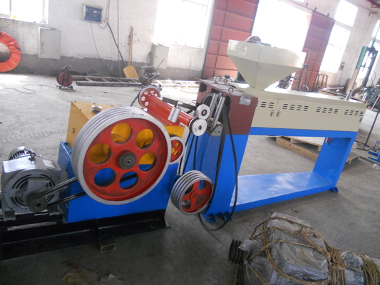 High Speed PVC Wire Making Machine 65mm 80r/m With Straightening Device