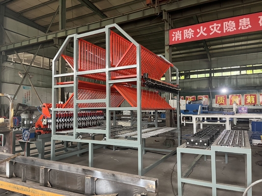 1000 - 2500mm Welding Mesh Width Automatic Mesh Welding Machine With 4.5T Machine Weight