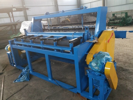5mm 12mm Hydraulic Crimped Wire Mesh Machine 2000mm For Ore Screening